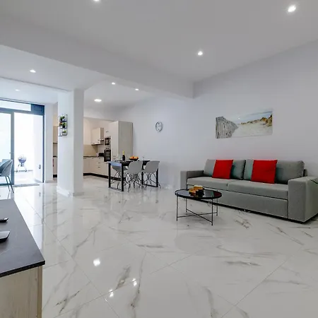 Ferienwohnung Sliema 2Br Great Location With Terrace Exterior foto
