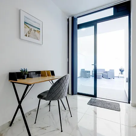 Ferienwohnung Sliema 2Br Great Location With Terrace Exterior foto