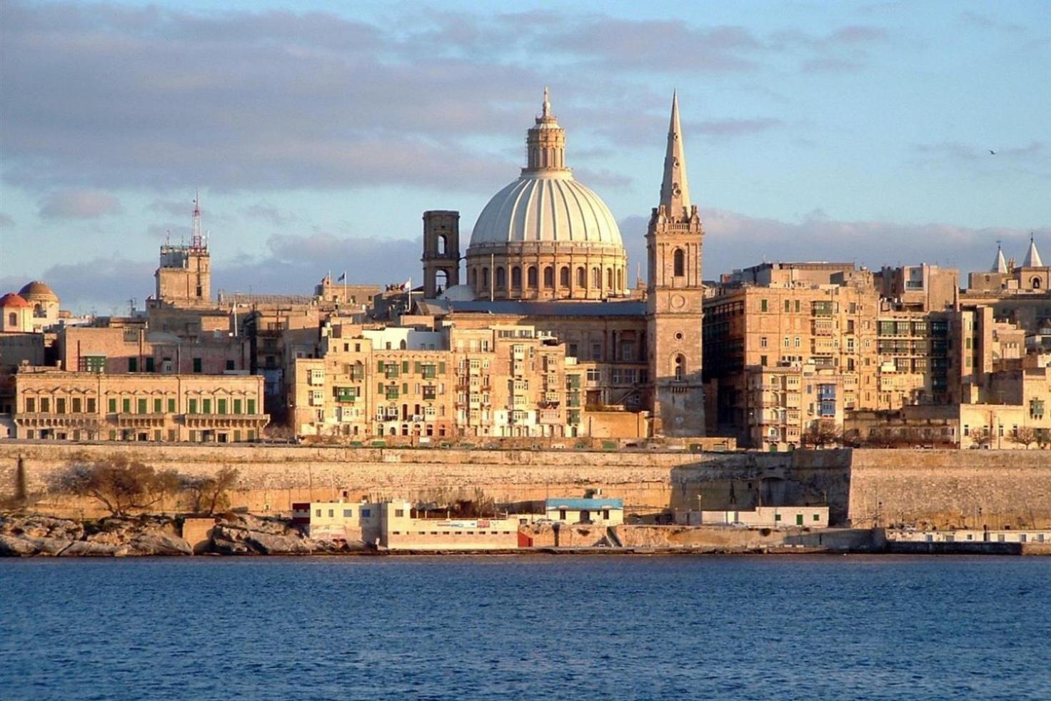 Lägenhet 2br Great Location With Terrace Sliema